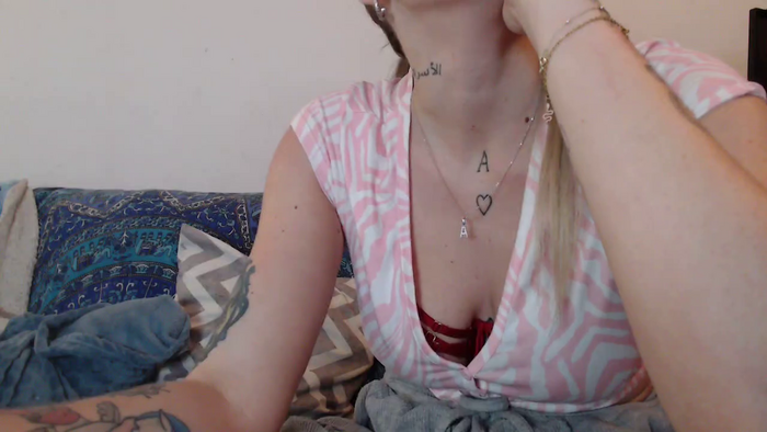 Naomi_