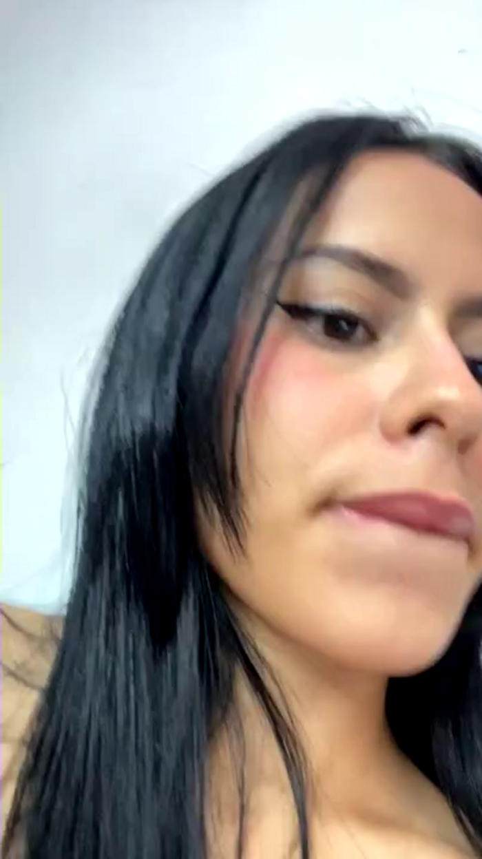 Adria_Hottie
