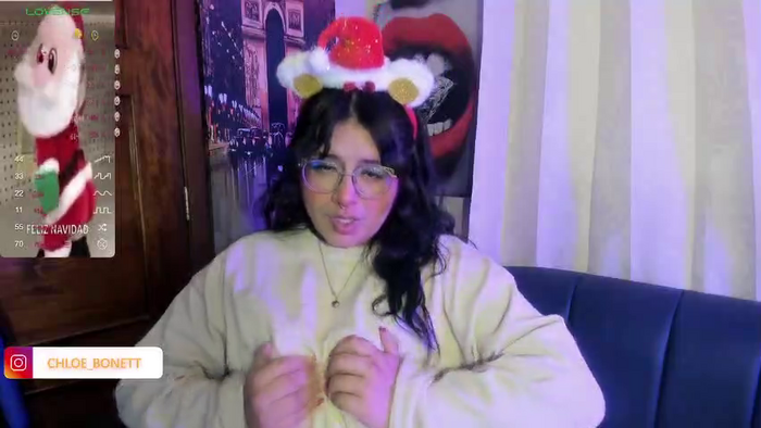 chloe_bonnet