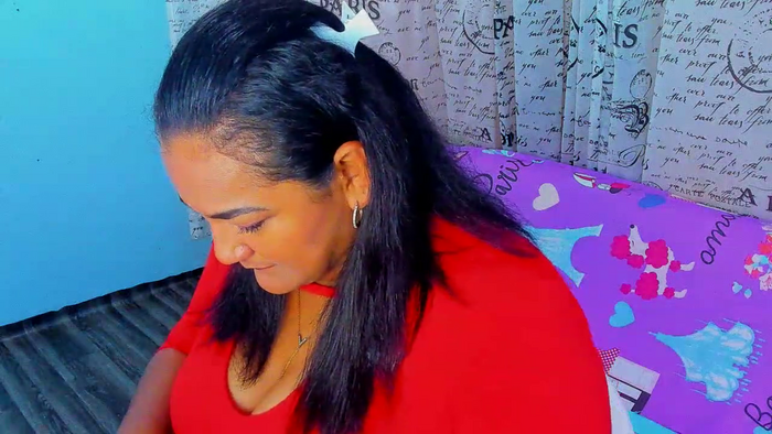 SAMARA_MILF