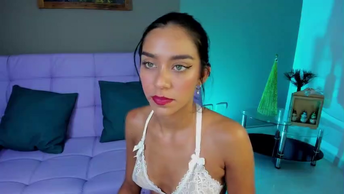 amalia_cruss