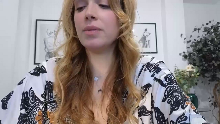 Selena_4u