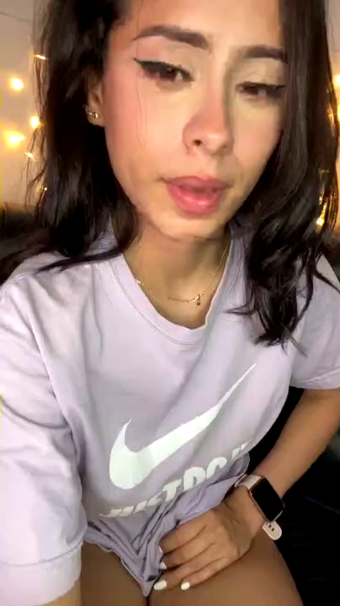 Adria_Hottie