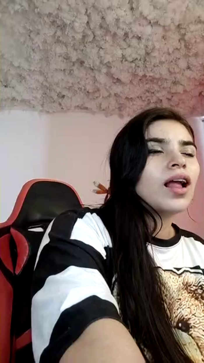caitlingomez0