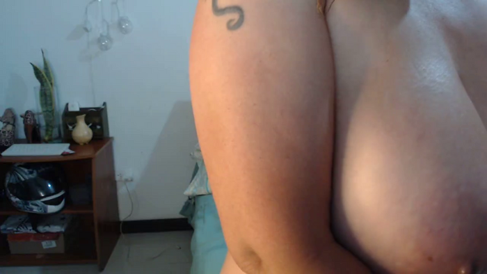 Maya_hot