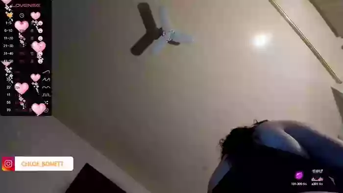 2024/03/03/amateur-chloe_bonnet-05-29-56