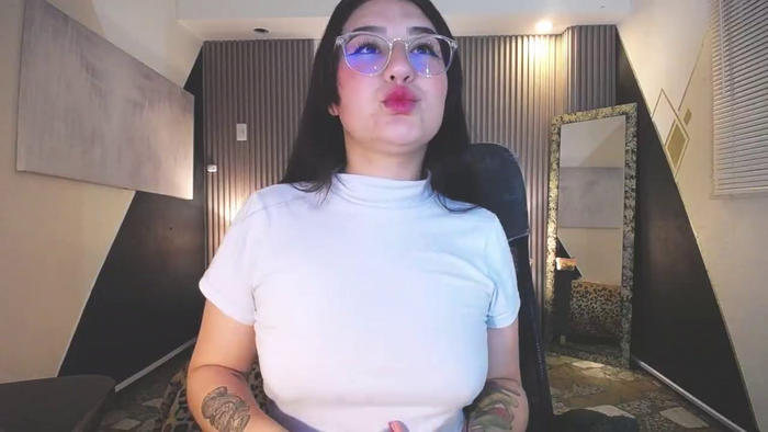 _miss_hana_