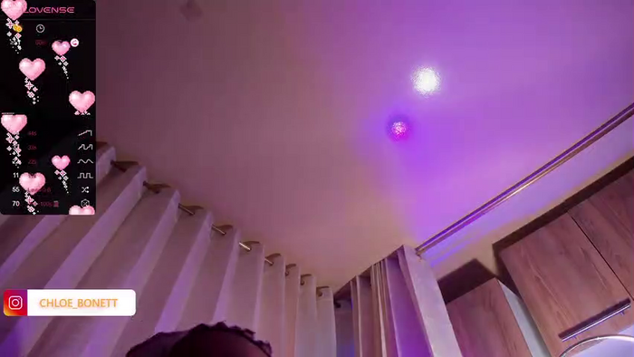 chloe_bonnet