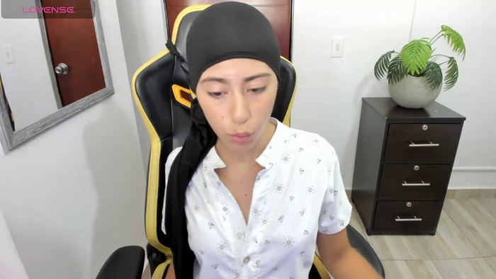 Angelica_slim
