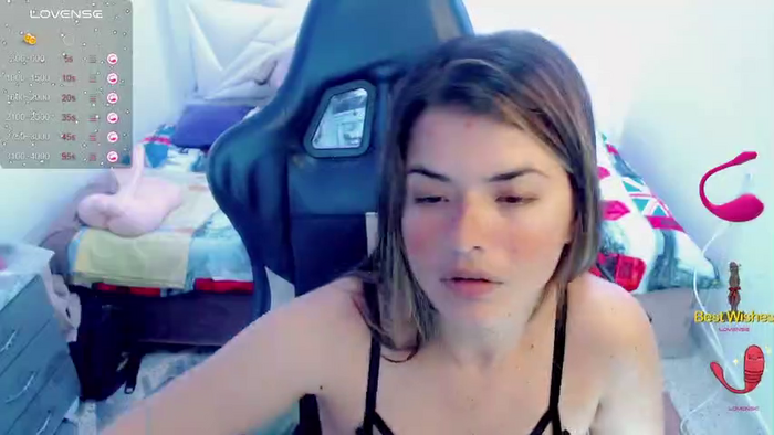 Tamaraa_