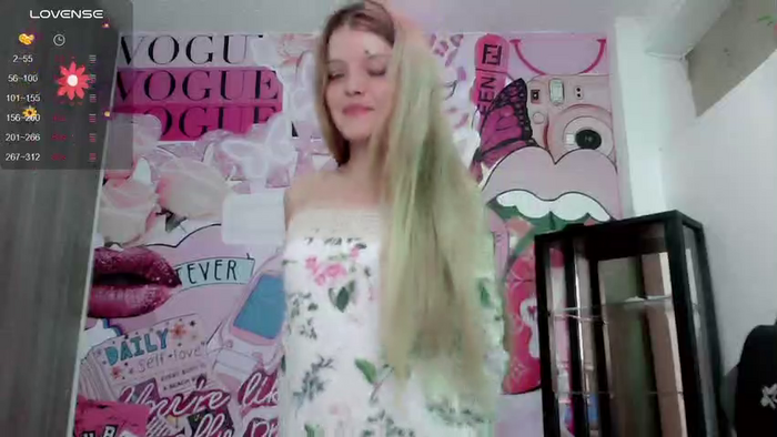 Carlyy_9