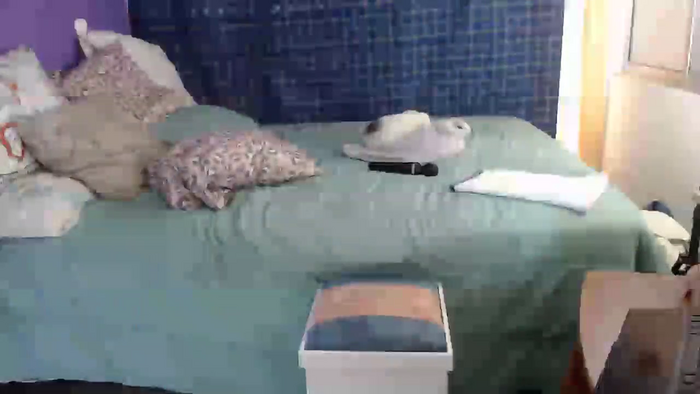 Maya_hot