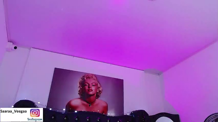 Sara_Vega80