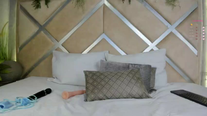 Amelia_Cruz_