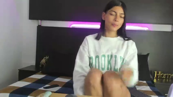 Emy_t18
