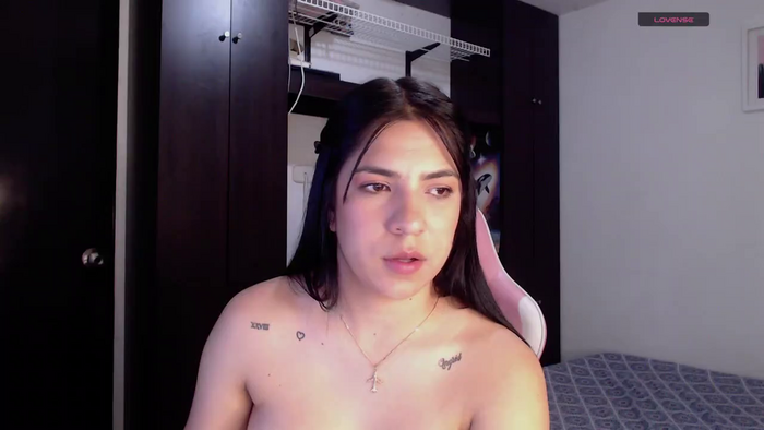 vanessa_hill