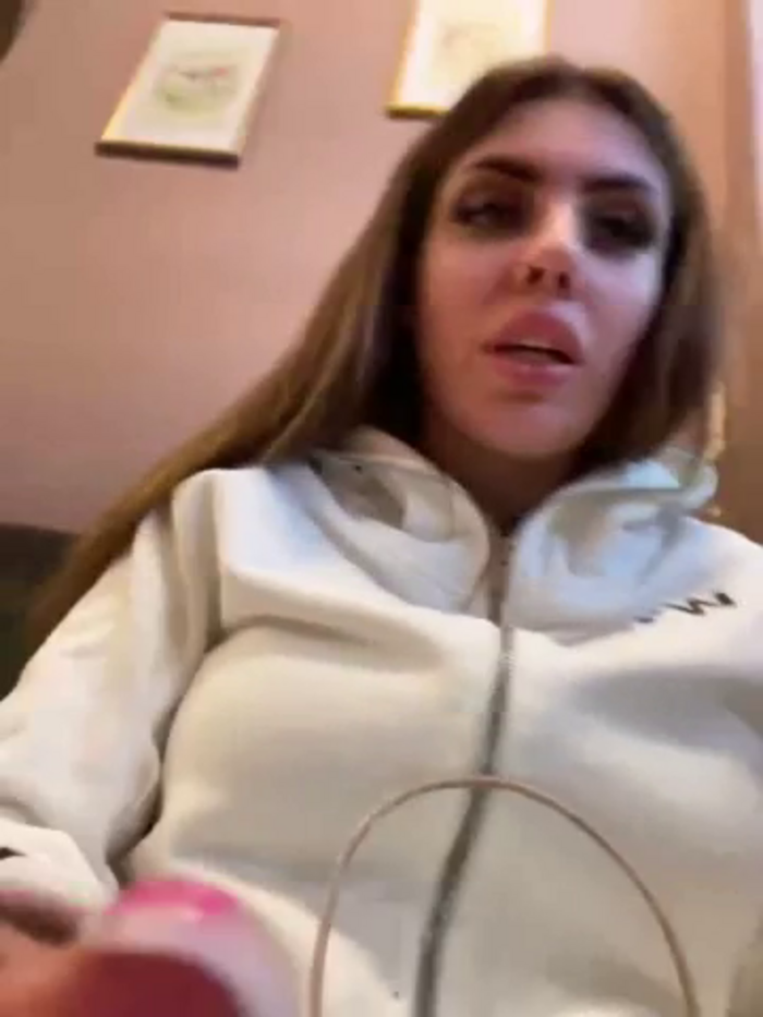 LadyyNika
