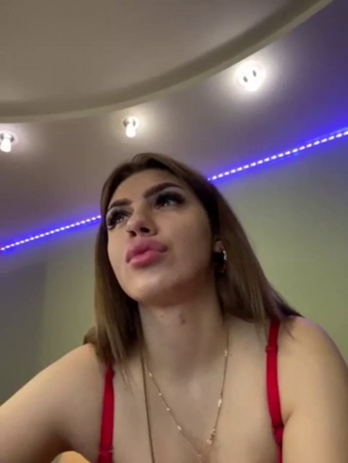 LadyyNika