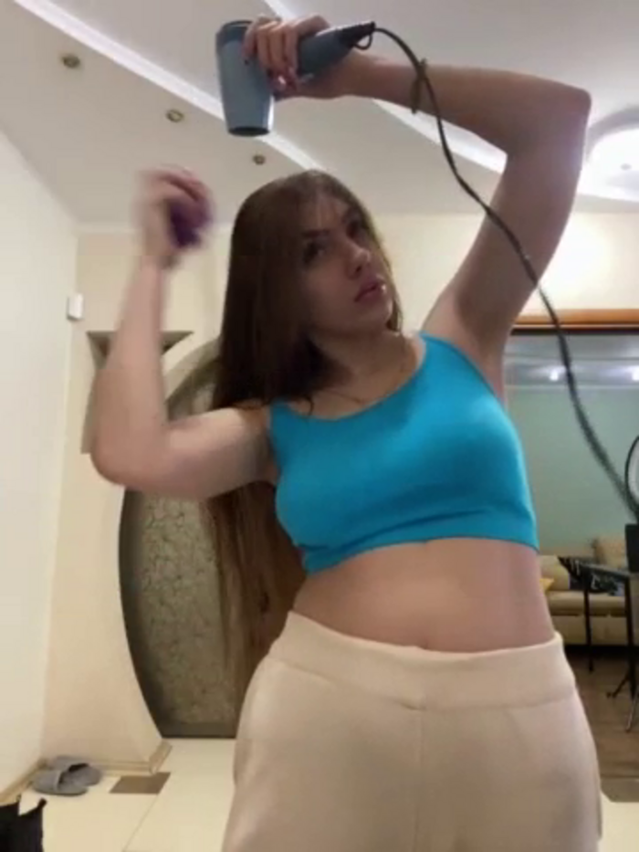 LadyyNika