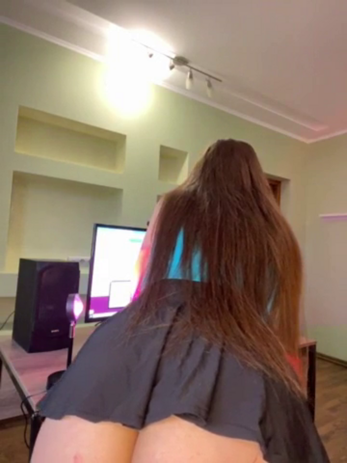 LadyyNika