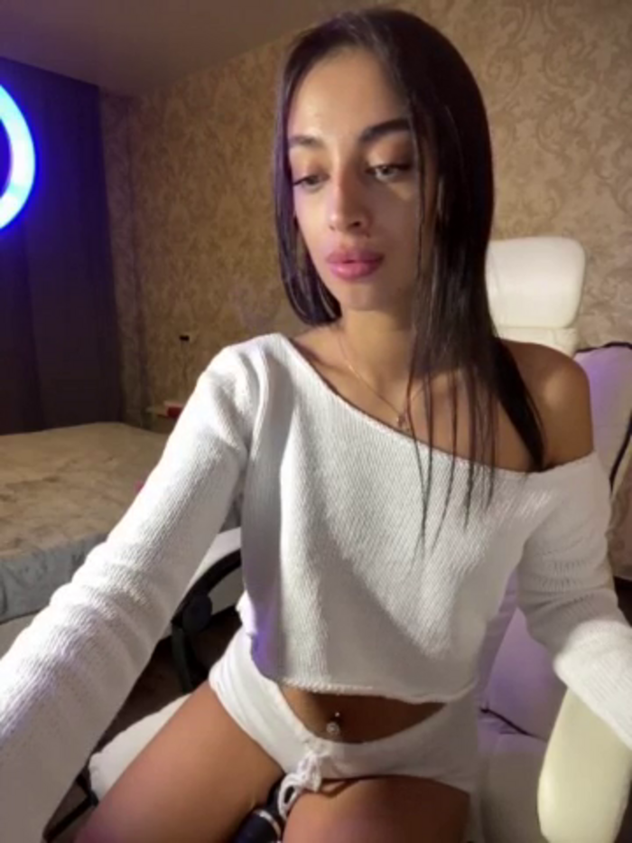 black-Lexi1