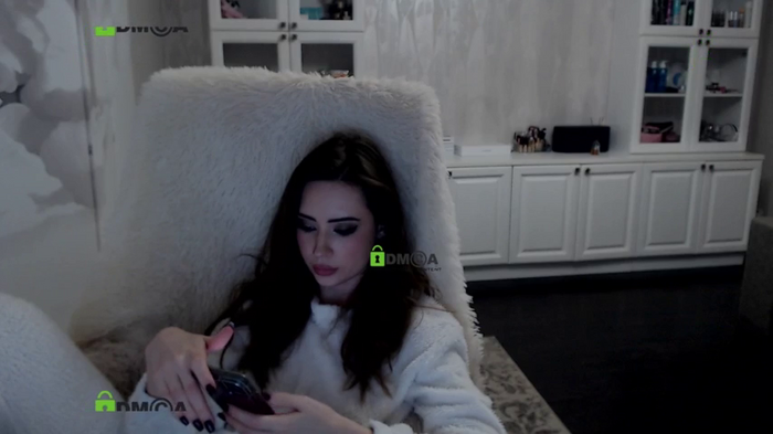 AnnaDaisy1