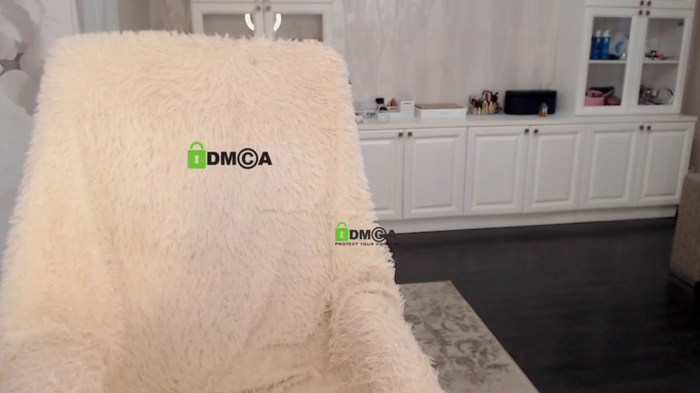 AnnaDaisy1
