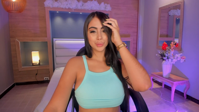 LeahJones