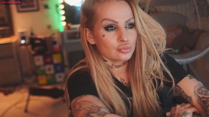 CallMeBadGirl