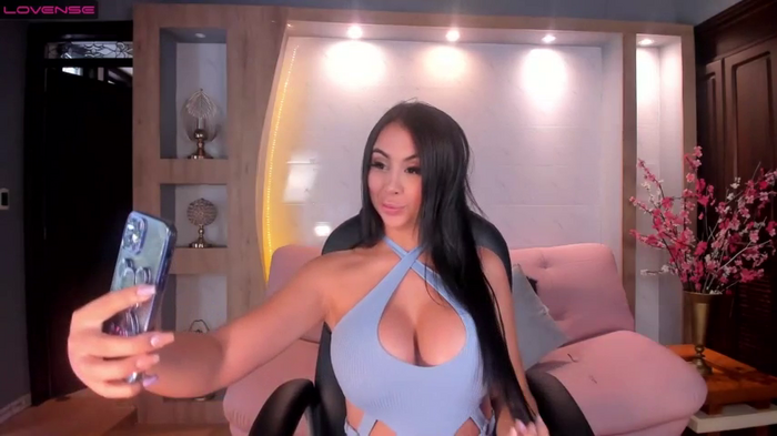 LeahJones