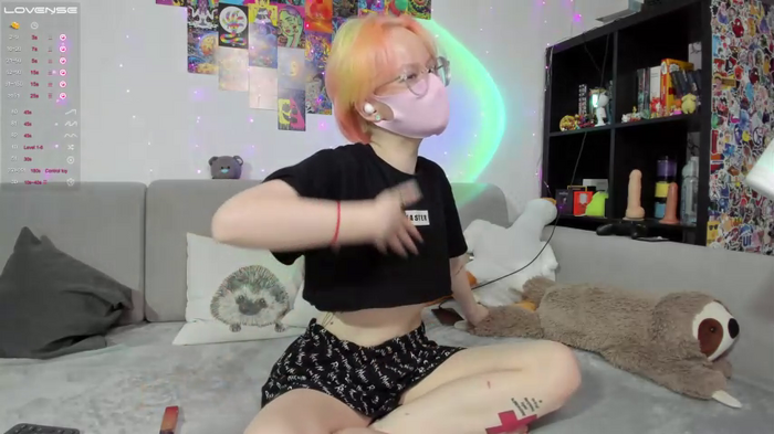 YoungPeach1