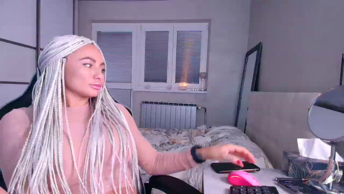 Isizzu-TOP