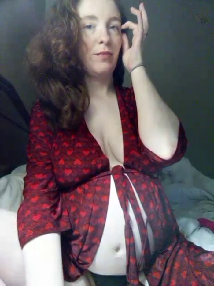 Sexyred3141-1