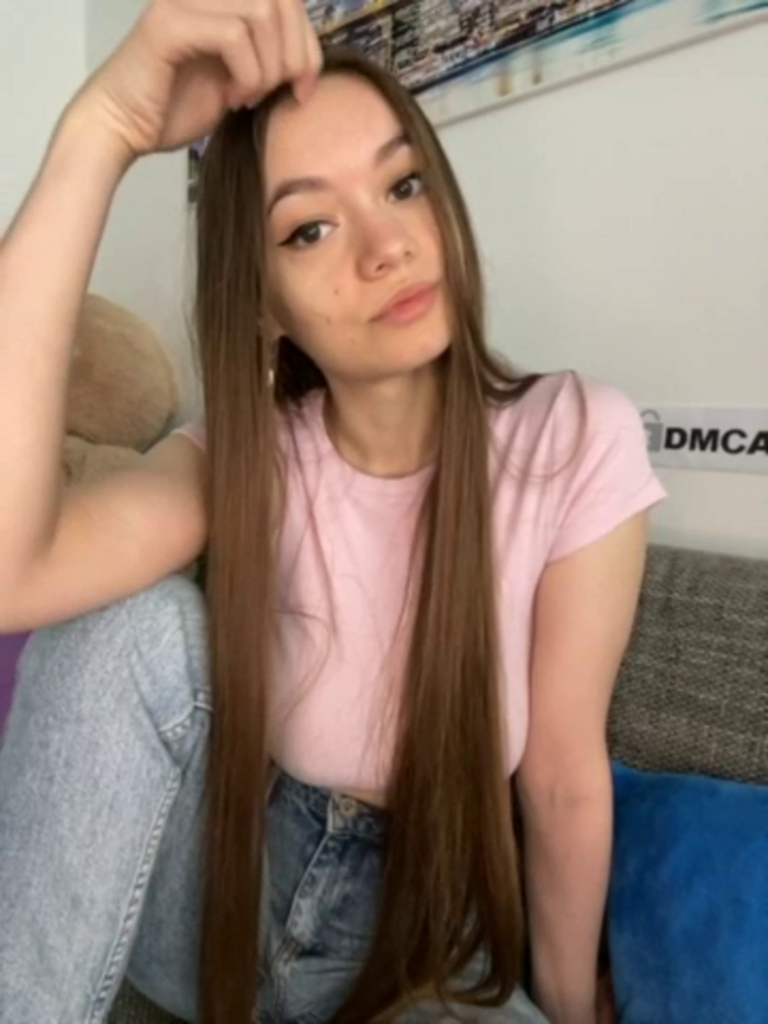 nicolettaa