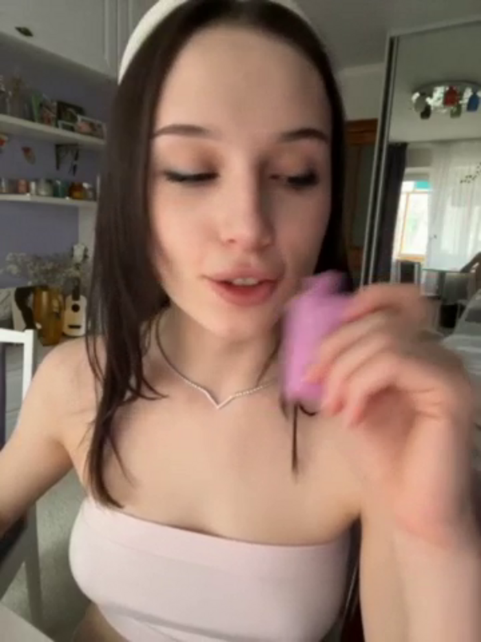hor-neyJ0zy