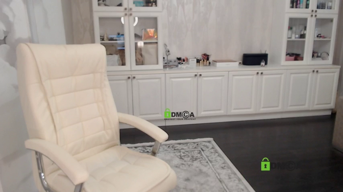 AnnaDaisy1
