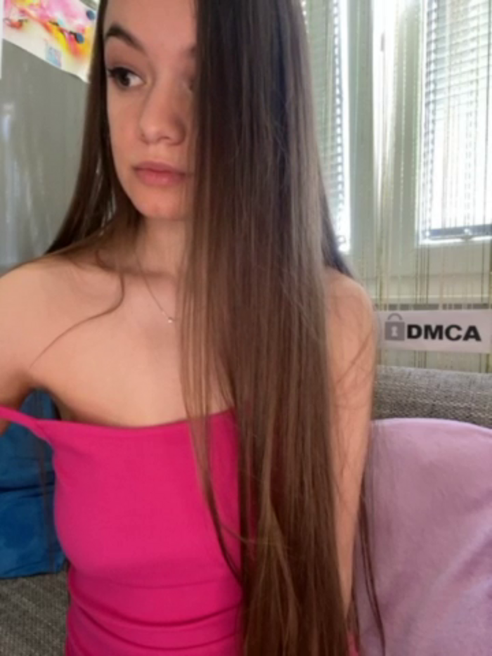 nicolettaa