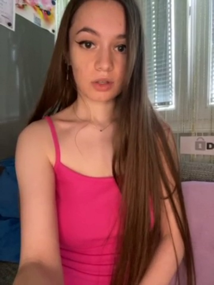 nicolettaa