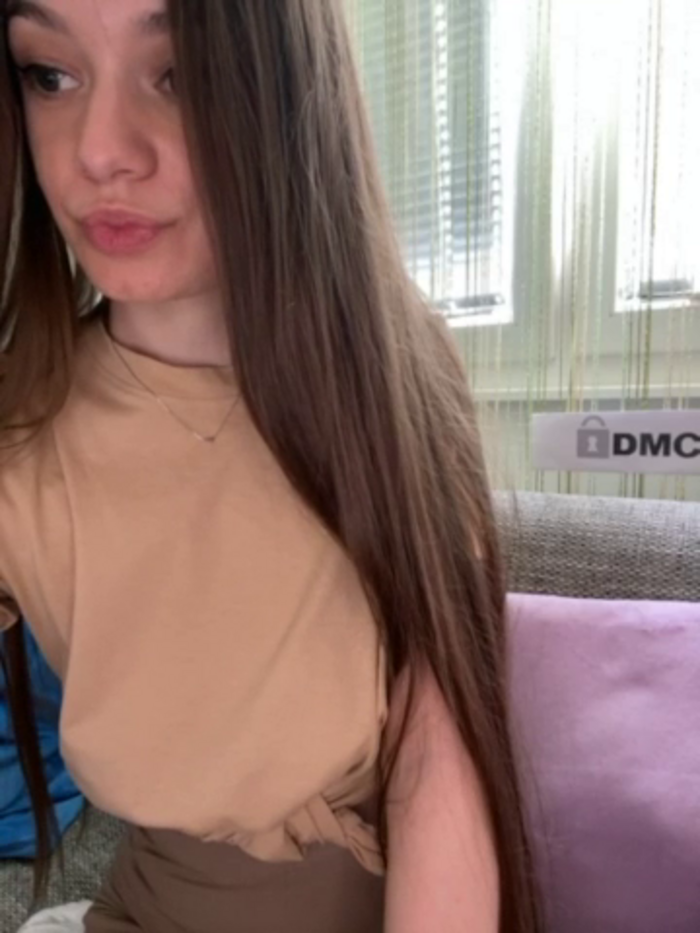 nicolettaa