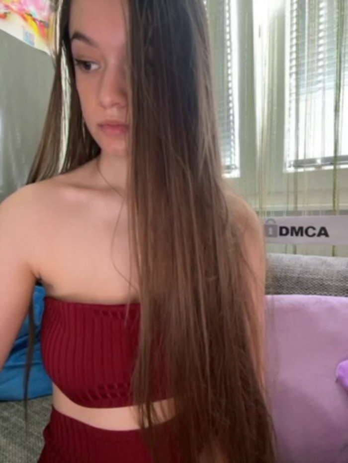 nicolettaa