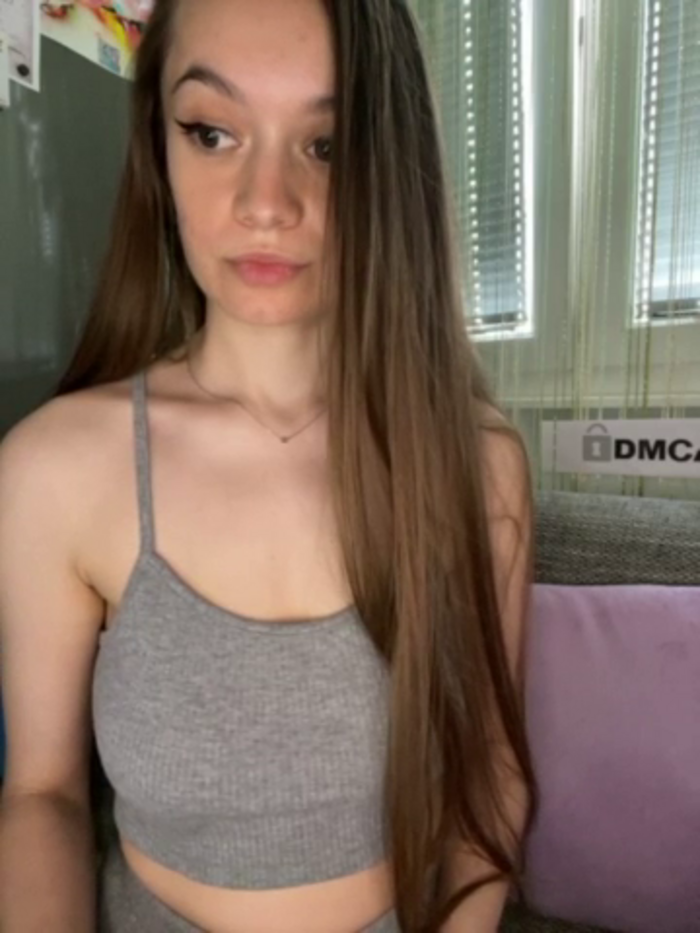 nicolettaa