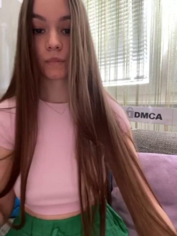 nicolettaa