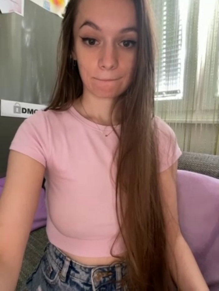 nicolettaa