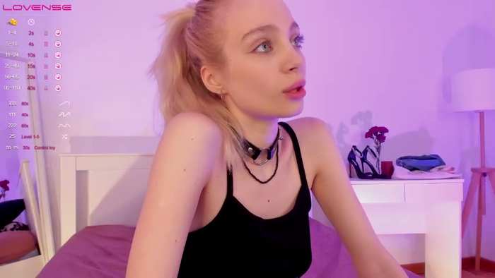 LISABABYMETAL