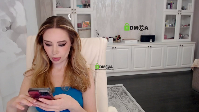 AnnaDaisy1
