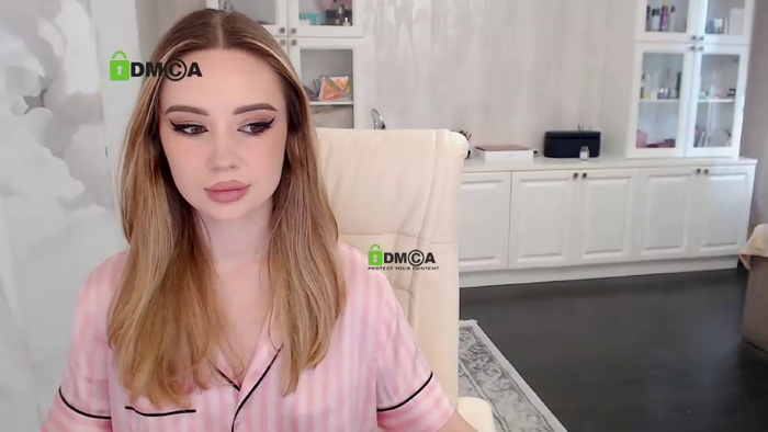 AnnaDaisy1