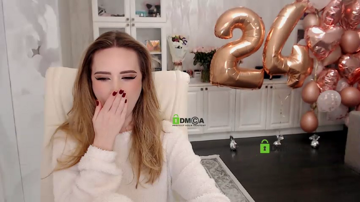 AnnaDaisy1