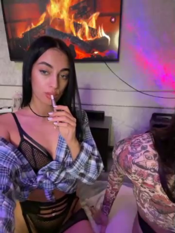 black-Lexi1