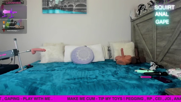 2KinkyMilf