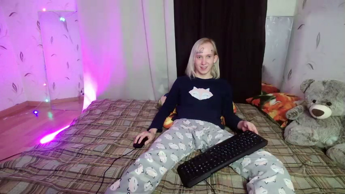 Alex-foxy